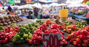 vente des epices au marche